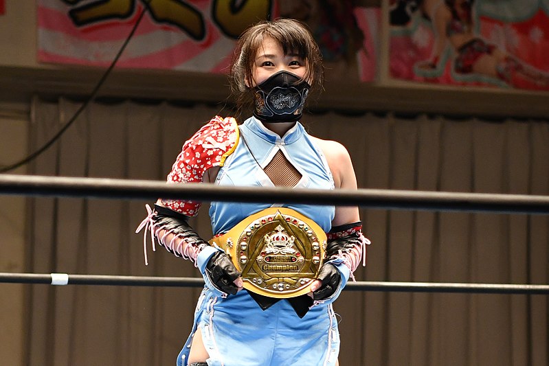 File:20160703 Ai Shimizu Triangle Ribbon Championship Belt at Korakuen Hall.jpg