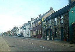 Annascaul village.jpg