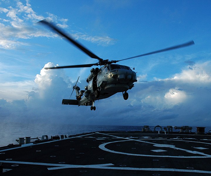 File:US Navy 080923-N-4519D-001 An SH-60B Sea Hawk prepares to land on the flight deck of the guided-missile destroyer USS Mitscher (DDG 57).jpg