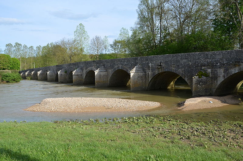 File:Pont de Cry sur Armencon DSC 0355.JPG