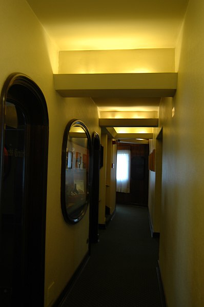 File:Hotel Ca'd'Oro (4160790159).jpg