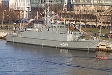 Latvian Independence Day military parade 480 (26774621005).jpg