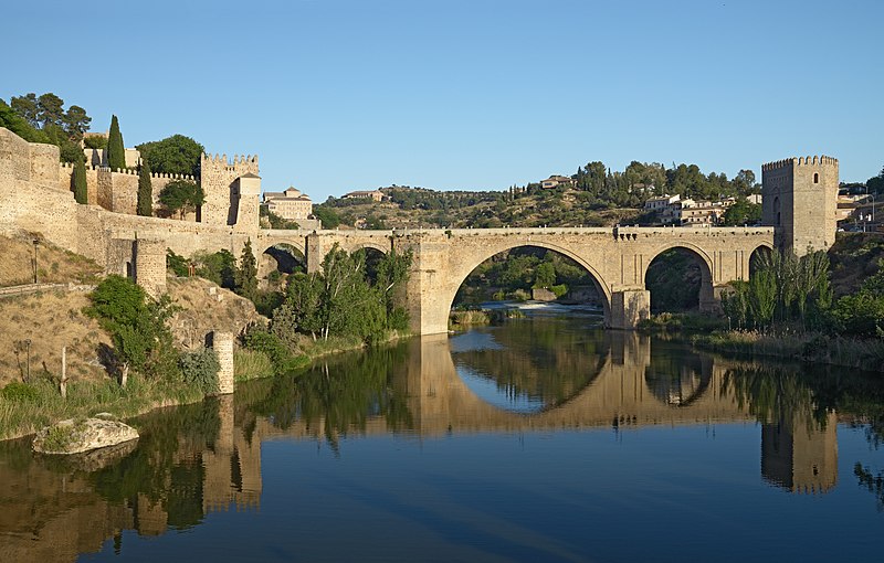 File:Puente de San Martín. Toledo, Spain.jpg