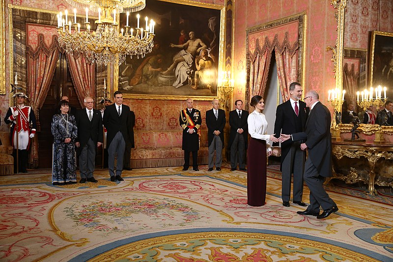 File:Recepción al Cuerpo Diplomático 2019 04.jpg