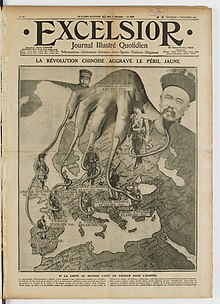 Une de journal montrant un personnage de type asiatique recouvrant la carte de l'Europe et enserrant des personnages entre des ongles pareils à des serpents.