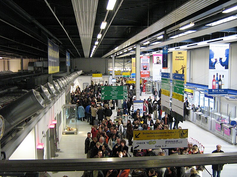 File:Inside terminal1 hahn airport.jpg