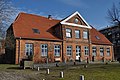 Verwalterhaus des Schlosses Ahrensburg This is a photograph of an architectural monument. It is on the list of cultural monuments of Ahrensburg, no. 10.