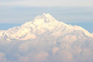 Kangchenjunga (8586 m), on the border of Nepal and Sikkim, India