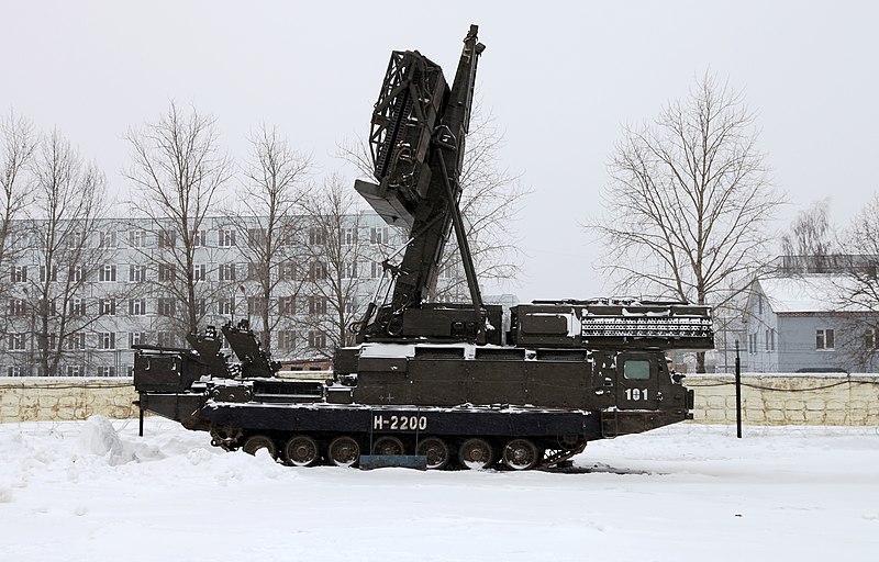 File:9S15M Obzor-3 radar.jpg