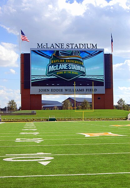 File:Baylor McLane Stadium Video Board.JPG