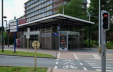 Eddy Merckx metro station entrance (DSCF5641).jpg