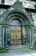 Portalen i Stavanger domkirke med doble dører.