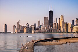 Lever de soleil depuis North Avenue Beach.