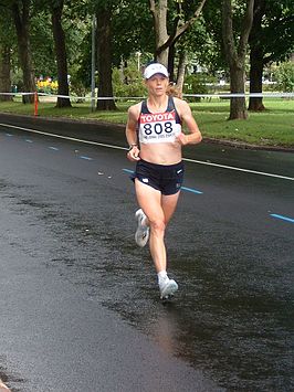 Emily Levan tijdens de Boston Marathon 2005