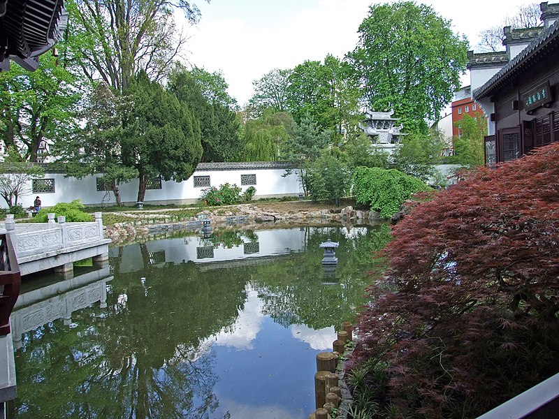 File:Chinesischer-garten-ffm022.jpg