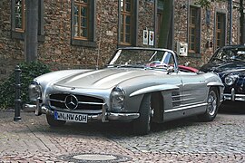 2007-07-22 Mercedes-Benz 300 SL Roadster (Foto Sp).jpg