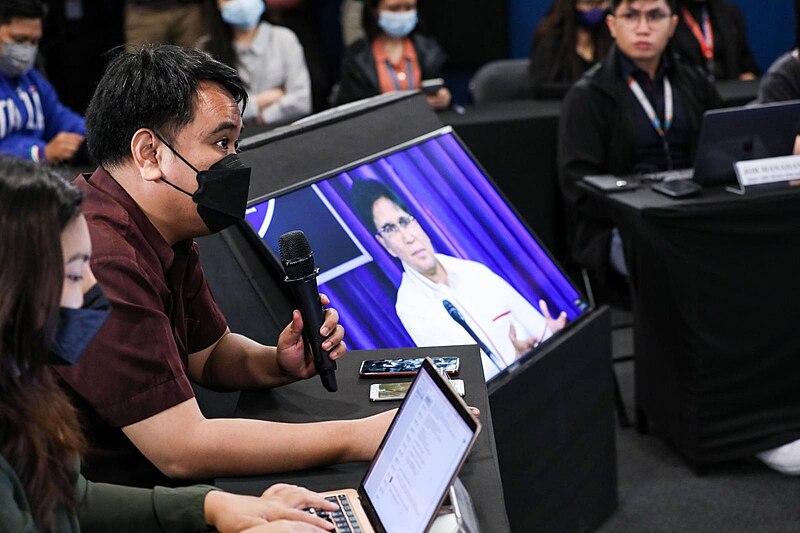 File:Press Briefing of Ms. Daphne Oseña-Paez with National Irrigation Administration (NIA) 001.jpg