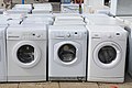 Esempio di "elettrodomestici bianchi": lavatrici in un negozio a Portswood (Inghilterra)