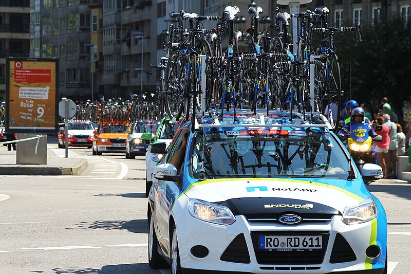 File:Vigo Vuelta Ciclista a España 2013 (9596380026).jpg