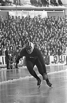 Wereldkampioenschappen schaatsen in Oslo, Suzuki (Japan) in aktie op 500 meter, Bestanddeelnr 920-0663.jpg