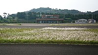 管理区域側から見た空港ターミナル（2019年）