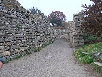 East Gate cul de sac (Troy IX walls on the right)