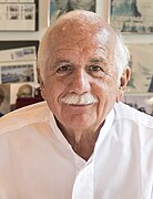 Moshe Safdie by Michal Ronnen Safdie (cropped).jpg