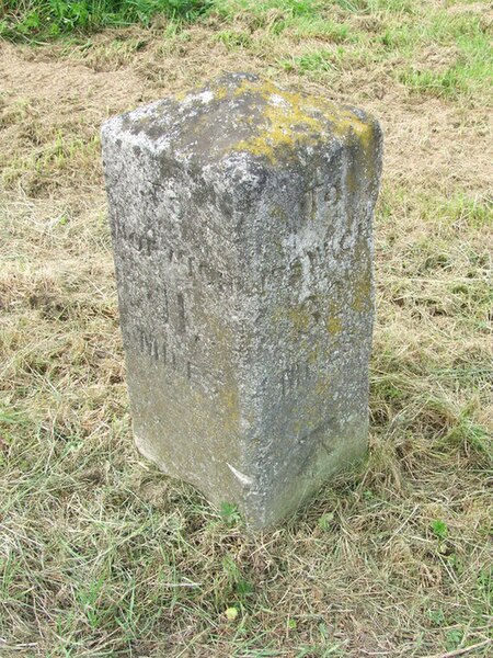 File:Old Milestone - geograph.org.uk - 1256446.jpg