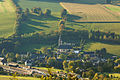 Blick auf Cranzahl (Bahnhof, Himmelfahrtskirche) vom Bärenstein (Erzgebirge)