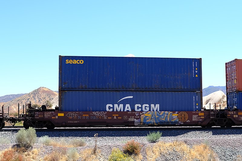 File:Freight Benching in SoCal - 8-30-2020 (50299555493).jpg