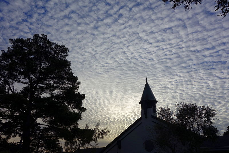 File:Church of the Wayfarer - Lincoln Street, Carmel, California - DSC07150.JPG