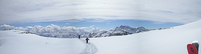 Colle dello Stolenberg - panoramio.jpg