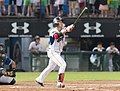 王柏融在2016年球季為個人完整首個職業球員賽季，以4成14打擊率以及單季200支安打樹立聯盟障礙，毫無疑問獲得新人王