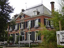 Planckendael - Castle 1.jpg