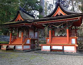 two auxiliary shrine