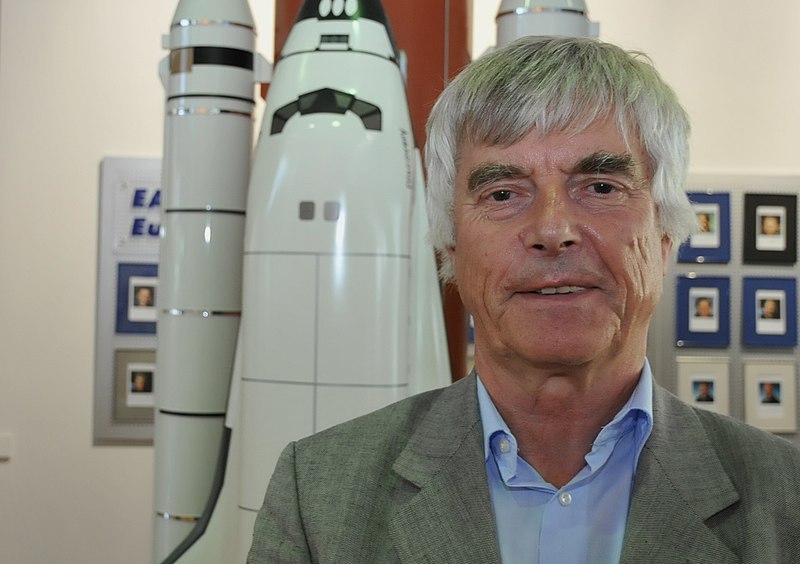 File:Astronaut Ulf Merbold (5916558544).jpg