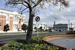 Normanby Road, Paeroa, with the former Paeroa Post Office building at left