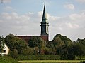 Blick von der Wiesenseite auf die Kirche