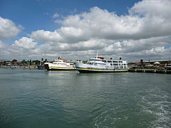 Ro-ro ferries in Lapuz district.