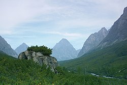 Bovenloop van de rivier Sredni Sakoekan