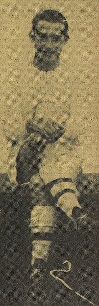 File:Henri Desperbasque en 1937 dans l'Auto.jpg