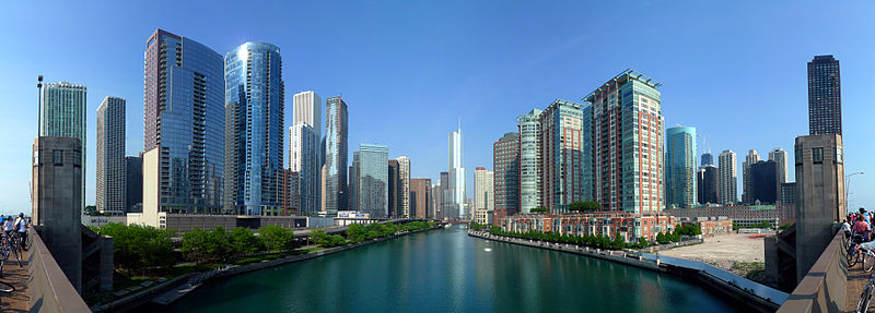 File:20090524 Buildings along Chicago River line the south border of the Near North Side and Streeterville and the north border of Chicago Loop, Lakeshore East and Illinois Center.jpg