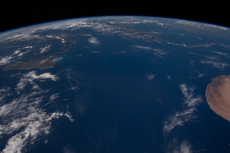 File:ISS067-E-95811 - View of Earth.jpg