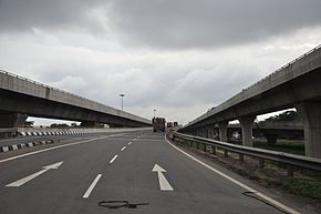 Belghoria Expressway - Kolkata 2011-09-09 4957.JPG