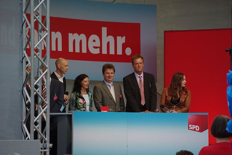 File:SPD-Wahlkampf 2009 in Magdeburg 2.jpg