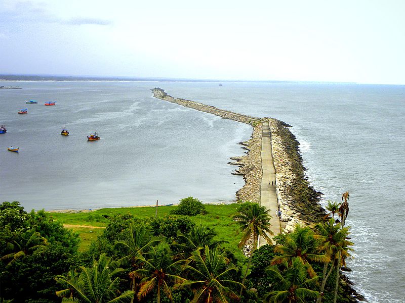 File:View of Kollam Port from Lighthouse.jpg