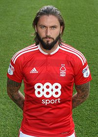 Henri Lansbury (2016)