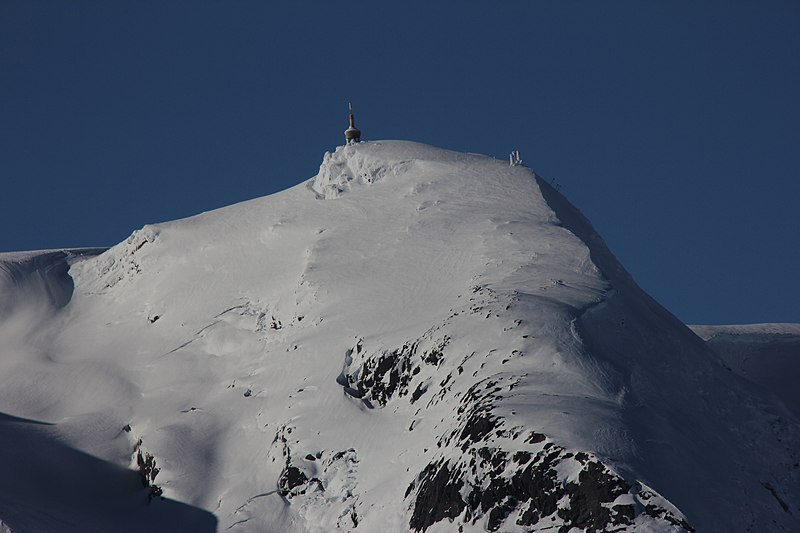 File:Lønahorgi, Voss, Closeup - panoramio.jpg