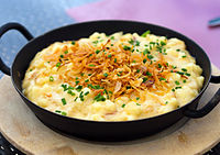 Käsespätzle (cheese Spätzle), Spätzle with cheese and onions