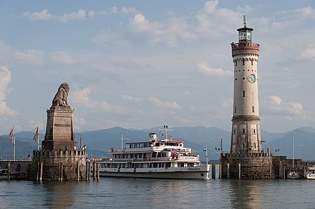 Lindau Harbor entrance, by Julian Herzog